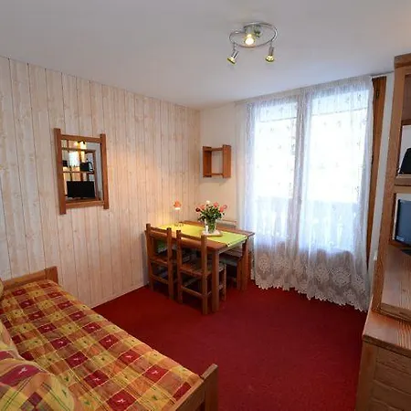 Apartment Lo Toumel *